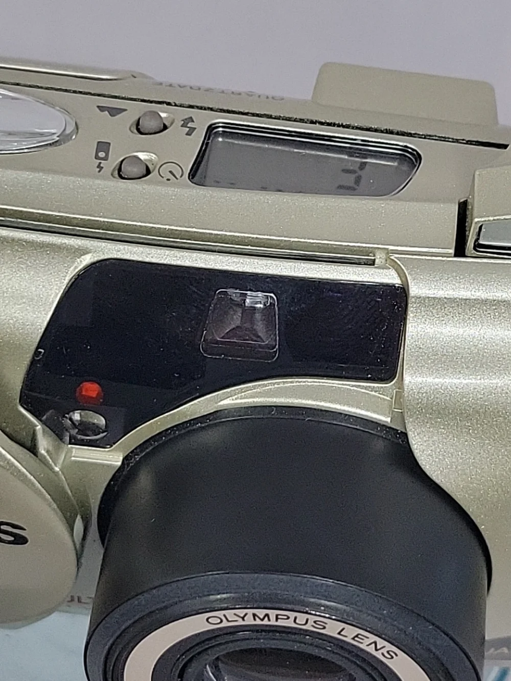 Olympus Stylus Epic Zoom 80 Compact Camera - Champagne